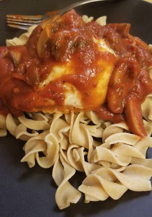 A picture of Chicken Cacciatore.