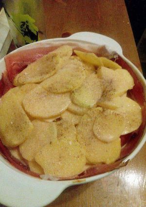 Szalonnás rakott burgonya recept fotója