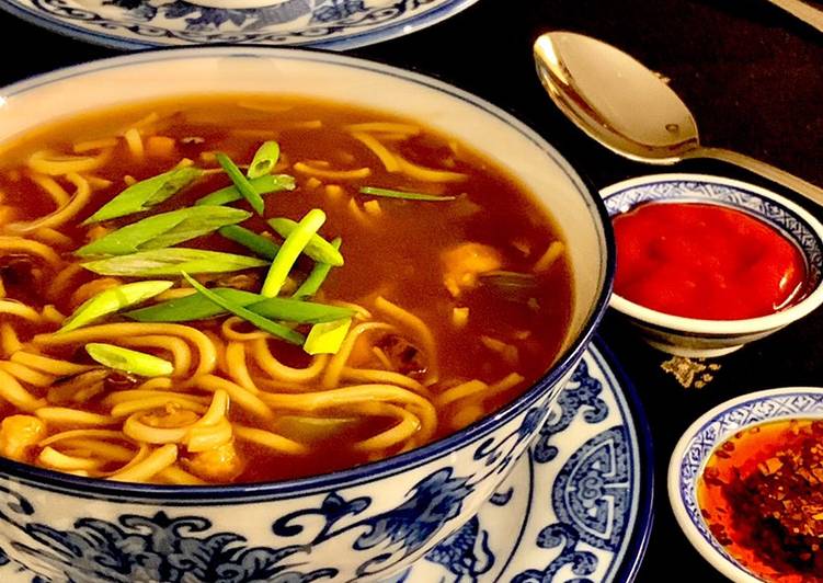 Step-by-Step Guide to Make Quick Talumein Soup With Hot and Spicy Chili Oil