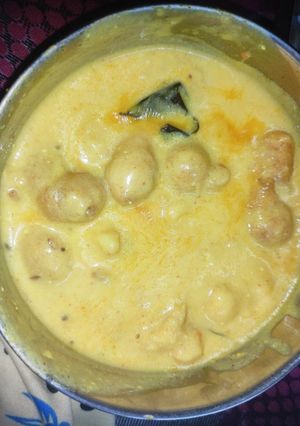 कढ़ी(kadhi recipe in hindi) रेसिपी मुख्य फोटो