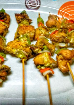 A picture of Chicken kebab.