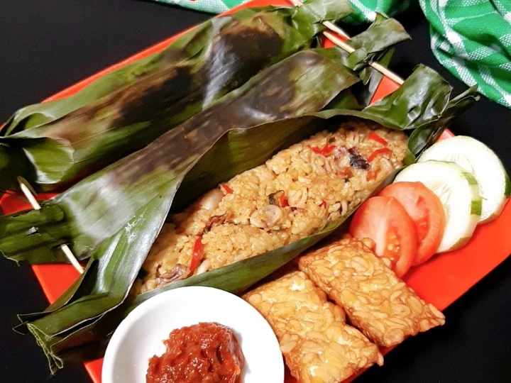 Cara Mudah Membuat Resep Nasi Bakar Cumi Pedas yang Lezat Sekali Anti Ribet, Lezat
