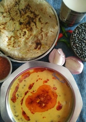 અડદ ની કઢી (Adad Kadhi Recipe in Gujarati) રેસીપી મુખ્ય ફોટો