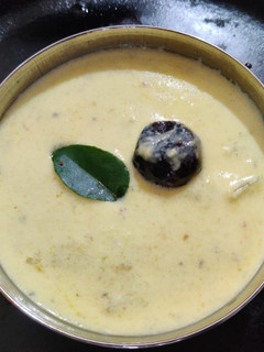 வெள்ளரிக்காய் புளிசேரி (Vellarikkaai puliseri recipe in tamil) செய்முறை முக்கிய புகைப்படம்