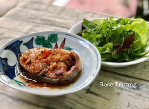 Hình của món Cá Bò Ngừ Chiên Sốt Mắm Tỏi.