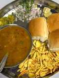 Misal Pav Recipe | Maharastrian Misal Pav Recipe