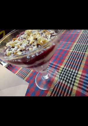 A picture of Strawberry coconut crush.