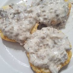A picture of Sausage gravy.