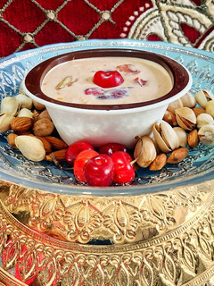 ચેરી ની રબડી (Cherry Rabdi Recipe In Gujarati) રેસીપી મુખ્ય ફોટો