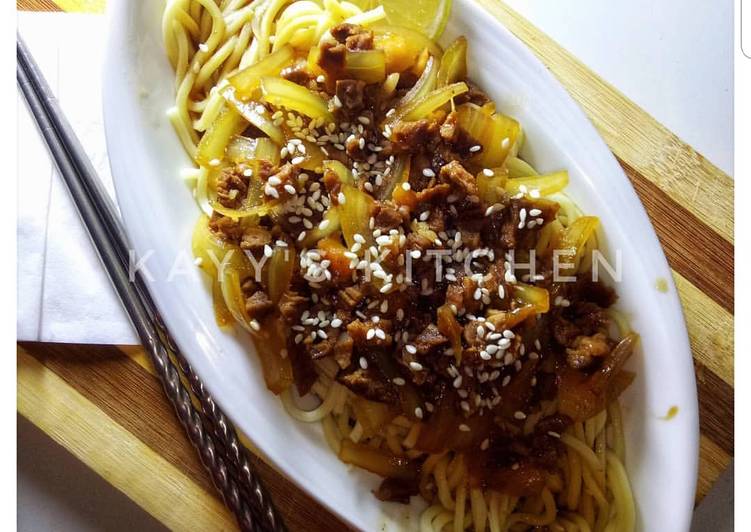 Bagaimana Menyiapkan Beef Teriyaki Noodle, Sempurna