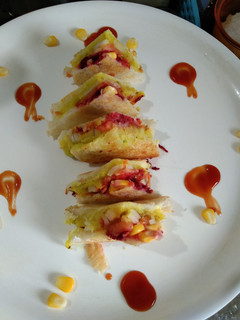 A picture of Potato veg sandwich.