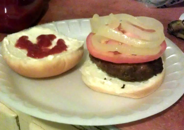 Simple Way to Prepare Speedy cheese stuffed hamburgers