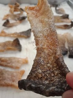 Foto resep Crispy salmon skin