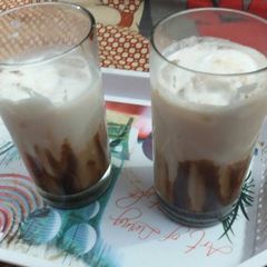 A picture of Banana chocolate shake.