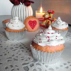 Pink Cupcake with Whipped cream Frosting রেসিপির প্রধান ছবি