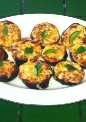 Una foto de "Pizzas" de berenjena