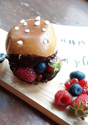 Une photo de ☆Burger Aux Fruits Rouges☆