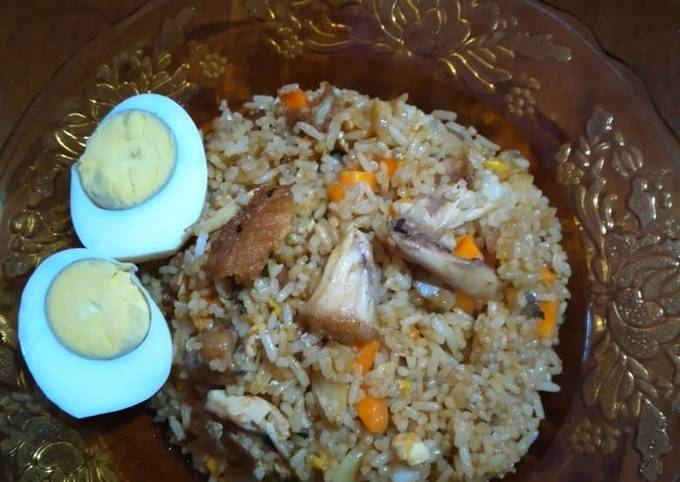 Nasi goreng ayam wortel