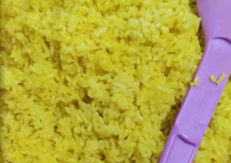 Nasi kuning ekonomis