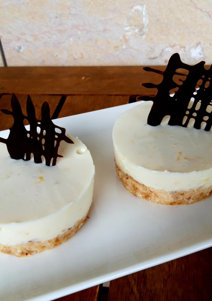 Una foto de Mini tartas de limón, avellana y coco