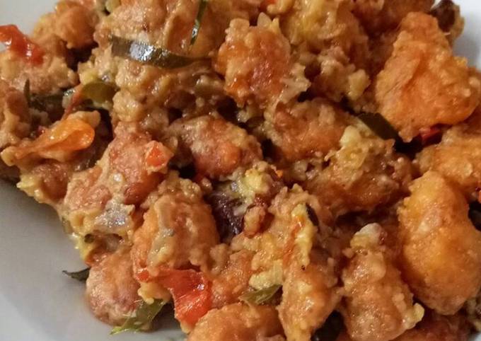 Salted Egg Chicken Hellfire (Ayam telur asin pedes jahanam)