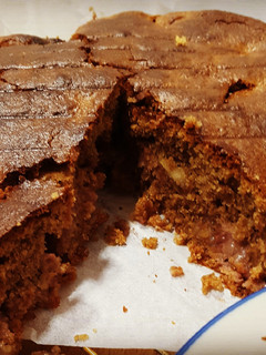 Una foto de Tarta de fresas y almendras con canela