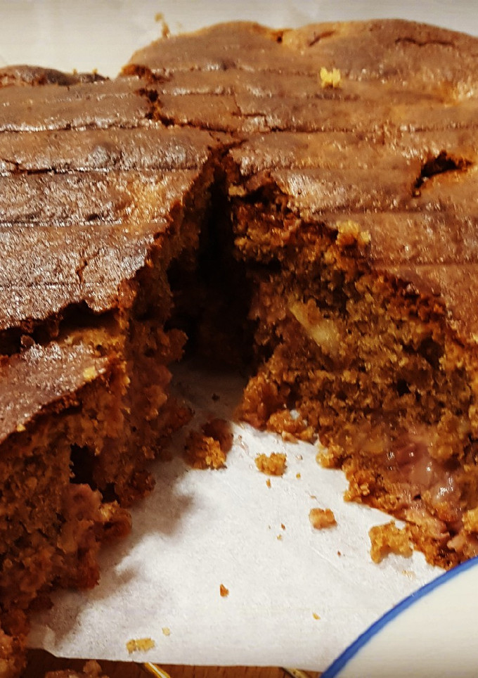 Una foto de Tarta de fresas y almendras con canela