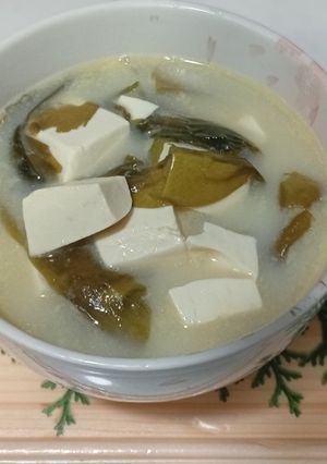 Foto resep Sup Tahu Rumput Laut kaldu ikan