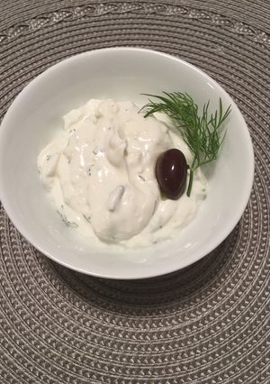 A picture of Thick creamy tzatziki🇬🇷.