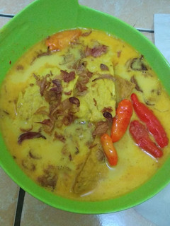 Foto resep Sayur Tahu Tempe Bumbu Kuning