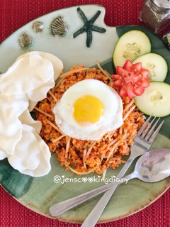 A picture of Nasi Goreng Jawa (Javanese Fried Rice).