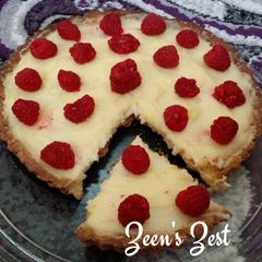 A picture of Vanilla Raspberry Tart.