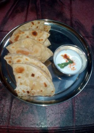A picture of Maharashtrian puran poli.