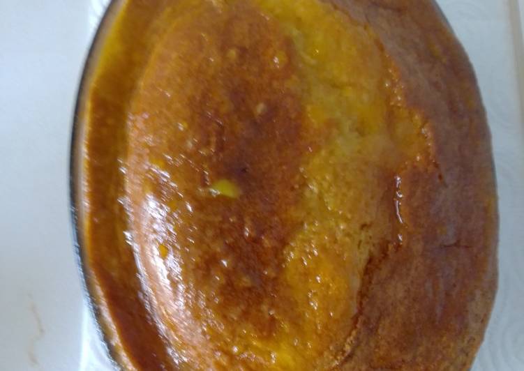 Bizcocho borracho de limón