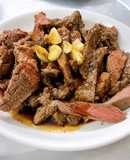Bò nướng tảng