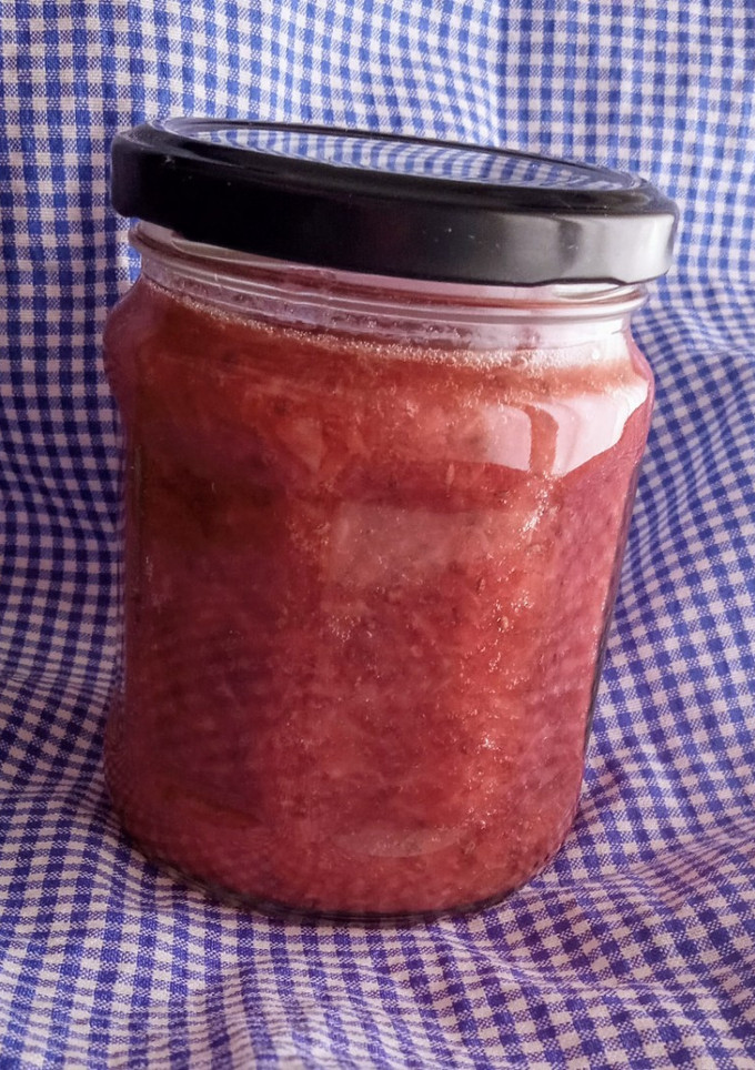 Una foto de Mermelada de frutilla con chía y sin azúcar