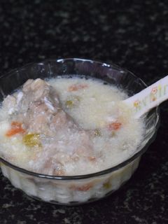 চিকেন স্যুপ(chicken soup recipe in bengali) রেসিপির প্রধান ছবি