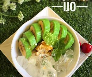 Mudah Cepat Memasak Es Pisang Ijo Sedap