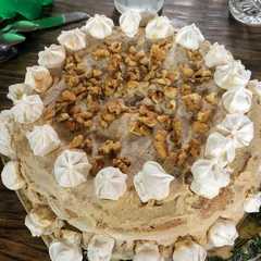 Una foto de Torta crema de café