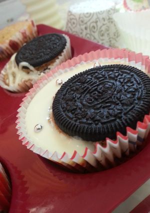 صورة لوصفة كوكيز آند كريم كب كيك 🧁