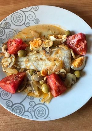 Una foto de Bacalao con aceitunas