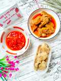 Set Menu Ultah: Kalio Ayam, Ayam Ungkep Bawang Putih, Sambal Tomat | Bumbu Dasar Merah