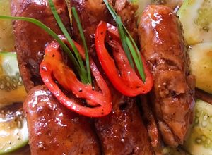 Hình của món Đùi gà chay sốt tiêu đen.