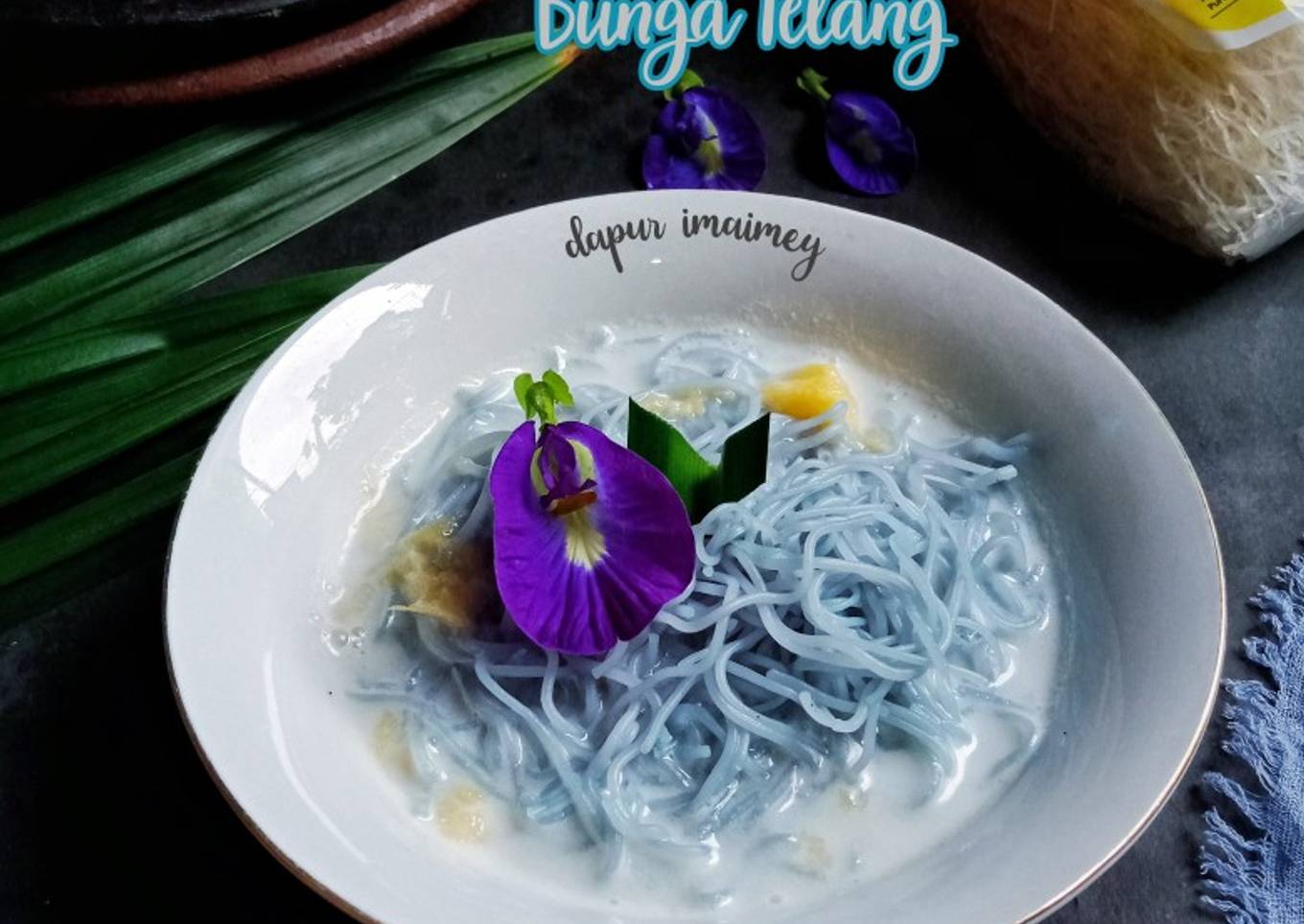 Kolak Tape Bihun Bunga Telang