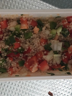 Una foto de Recetas de tupper #4 Tabulé de quinoa veggie