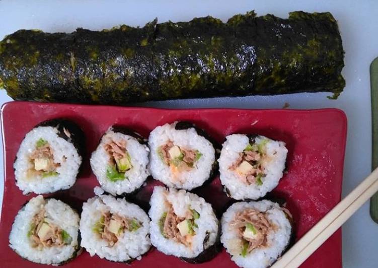 Bagaimana Menyiapkan Sushi (smilikiti) sushian yang Bikin Ngiler