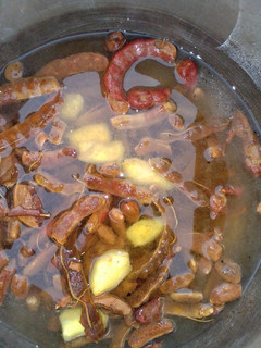 A picture of Tamarind juice.