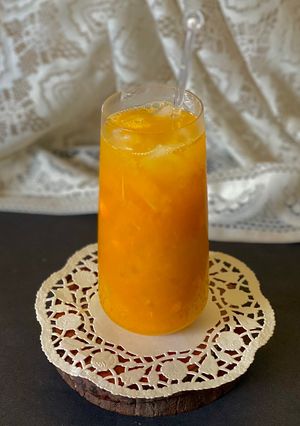 A picture of Langra Mango Ice Apple Refresher.