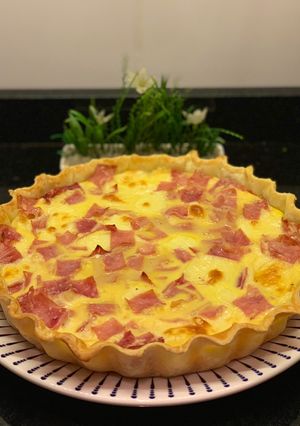 Una foto de Tarta de jamón y queso