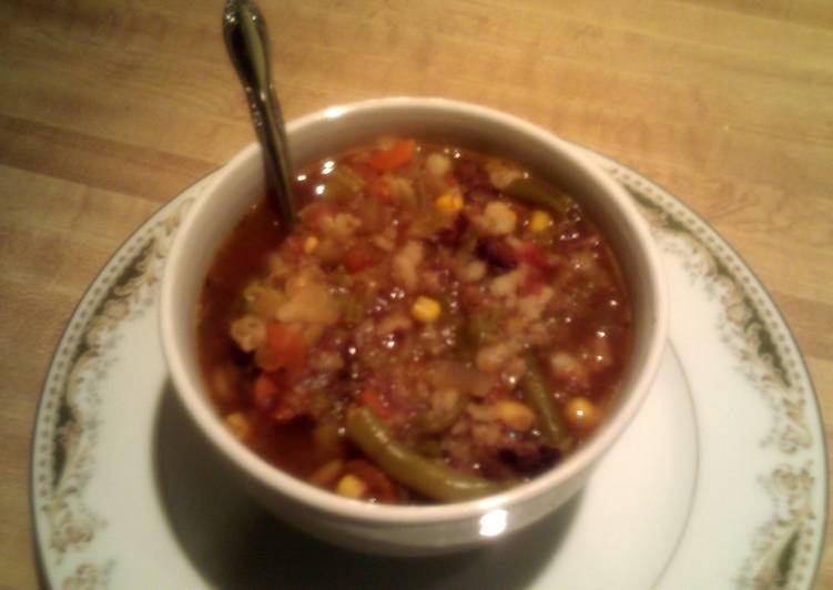 Simple Way to Prepare Award-winning grandma&#39;s vegetable beef soup